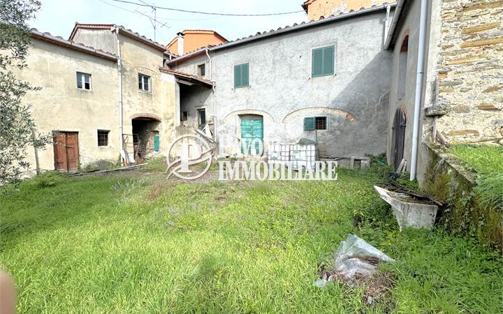 Maison (indépendente) dans vente à Pistoia