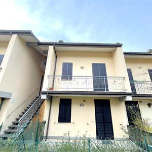 Appartamento In Vendita a Lizzano in Belvedere