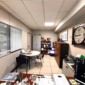 Ufficio In Vendita a Prato